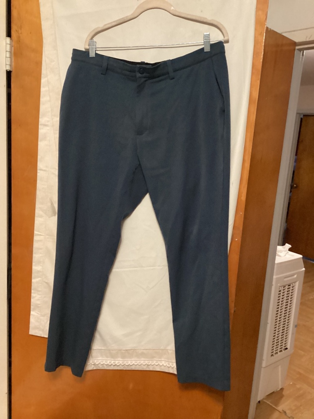 Quince dress pants office ,comfy with draw string tie inner waist SZ 36 x 30